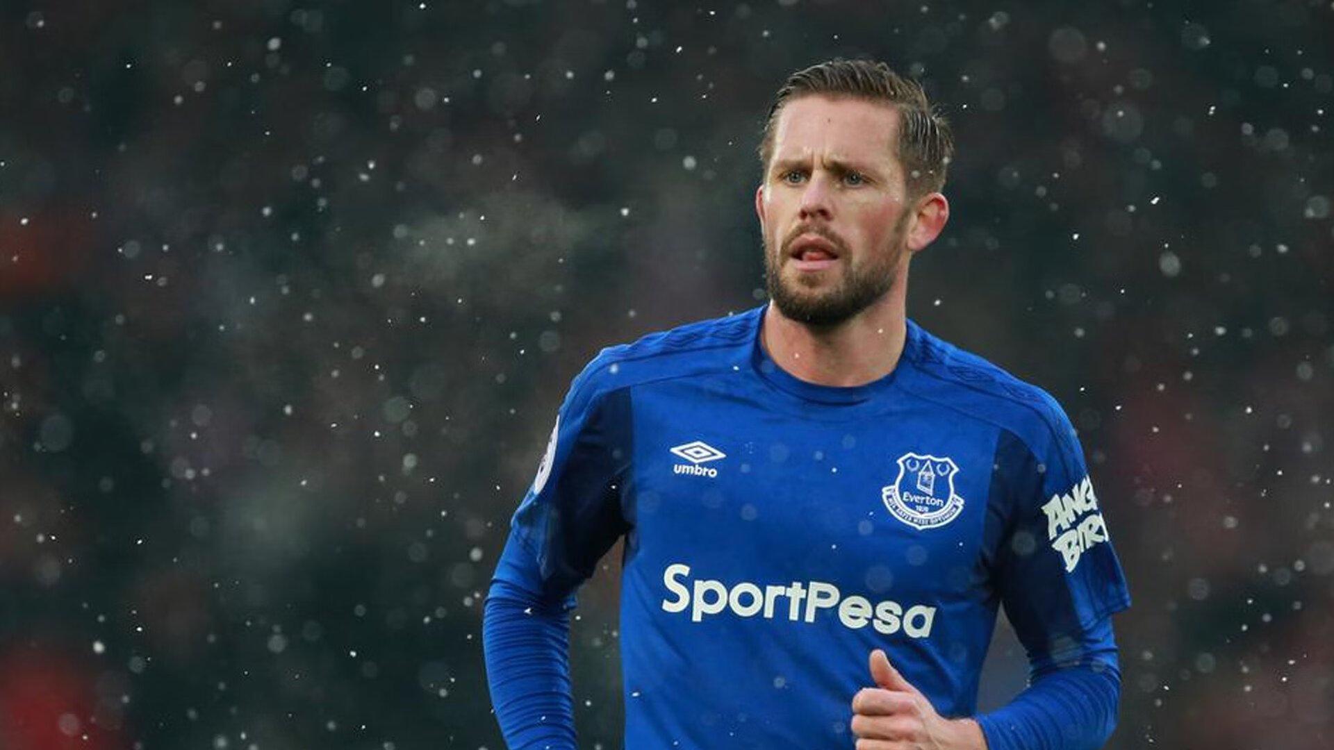 布莱克本总监紧急辟谣,从未考虑聘请鲁尼执教