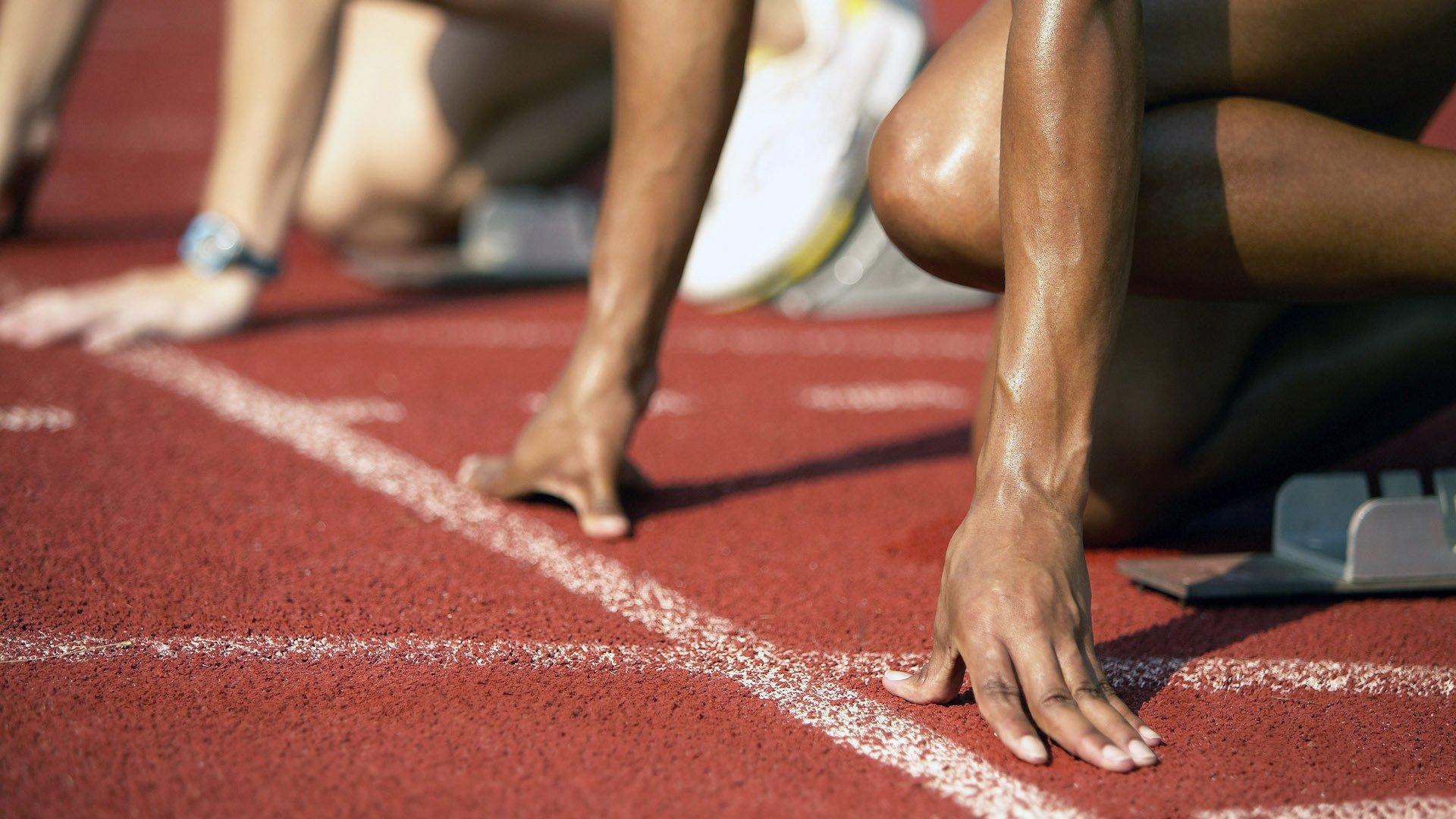 沙特媒体确认，利雅得胜利完成29岁后卫纳迪尔-沙拉里签约，三年合约锁定后防核心